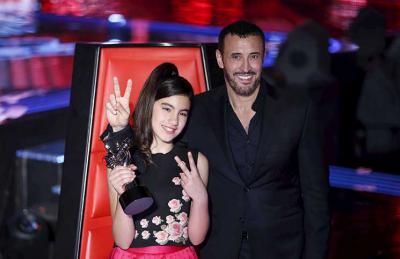 الطفلة اللبنانية الحايك تفوز Voice 710563258.jpg