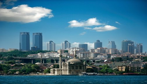 إسطنبول تتجه القمة مجال العقارات 581951041.jpg